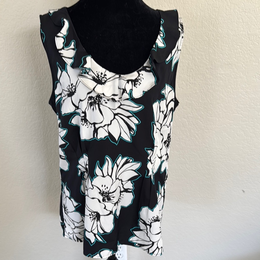 Banana Republic Black and White Floral Tank